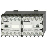 Reversing interlocked pair, 9A/4kW + 1B auxiliary on both sides, 400 V
