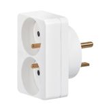 Adapter for connecting 2 2P+E 16A plugs to 20A socket