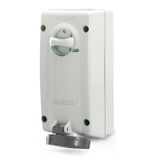 INTERLOCKED SOCKET 2P+E IP67 32A 7h