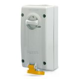 INTERLOCKED SOCKET 3P+E IP44 16A 4h