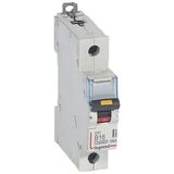 DX³10000 16kA high inlet and low outgoing screw circuit breaker 1P 230V~ to 400V~ - 16A - curve B - 1 module