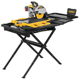 Tile saw with table