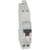 DX³6000 10kA automatic high inlet and low outlet U+N screw circuit breaker - 230V~ - 2A - curve C - 1 module