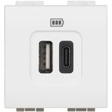LL - USB CHARGER TYPE A-C WHITE