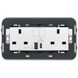 2 2P+E13ABS socket+switch+A/C-USB white