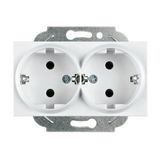 Karre Plus-Arkedia White Two Gang Earthed Socket