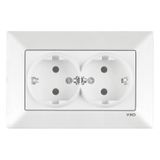 Meridian White Two Gang Earthed Socket