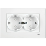 Karre White Child Protected Double Earth Socket