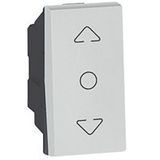 Arteor™ - Curtain switch - centre retract - 1 module - Soft Alu