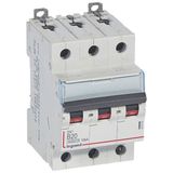 DX³6000 10kA high inlet and low outgoing screw circuit breaker 3P 400V~ - 20A - curve B - 3 modules