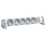 Multi-outlet extension for comfort - 5x2P+E orientable - w/o cord