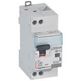 Monoblock differential circuit breaker DX³6000 10kA high inlet and low outlet U+N screw 230V~ - 40A - typeAC 300mA