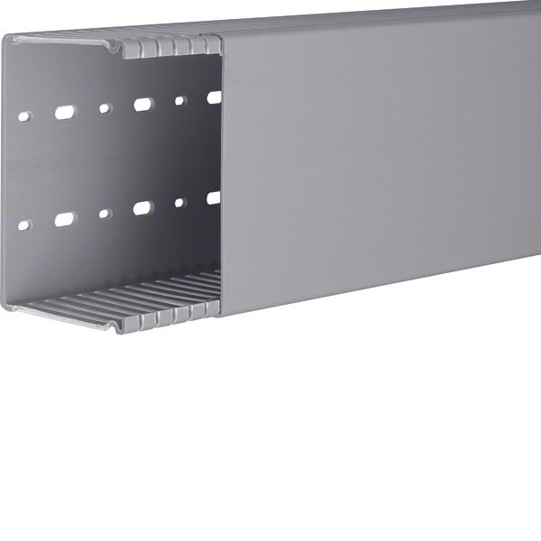 BA6 80120/0 Grey 7030 Trunking image 1