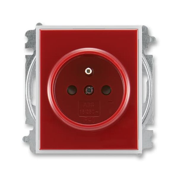 5519E-A02357 10 Socket outlet with earthing pin, shuttered image 1