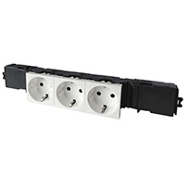 Socket Mosaic - 3x2P+E - for instal on trunking - auto. term. WIELAND - standard image 1