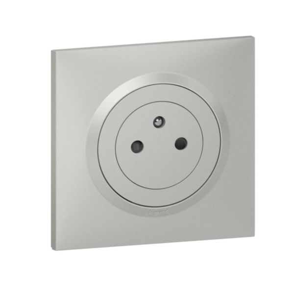 2P+E surface dooxie 16A power socket delivered with square aluminum plate image 1