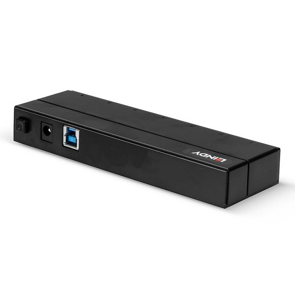 7 Port USB 3.0 Hub Allows connecting 7 additional USB 3.0 devices - with BC 1.2 Charging image 2