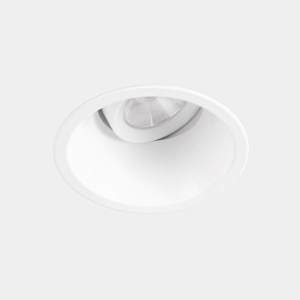 Downlight Play High Visual Confort Round Adjustable 6.4W LED warm-white 2700K CRI 90 14.4º PHASE CUT White IP23 526lm image 1