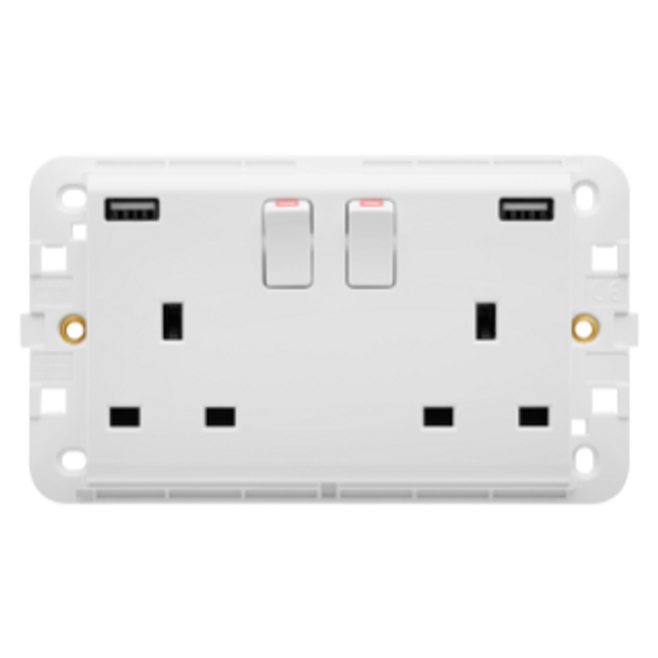 TWIN SWITCHED SOCKET-OUTLET - BRITISH STANDARD - WITH USB -  2P+E 13 A - WHITE - CHORUSMART image 1