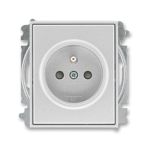 5583F-C02357 08 Double socket outlet with earthing pins, shuttered, with turned upper cavity, with surge protection ; 5583F-C02357 08 image 40