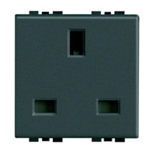 BS mod. socket 2P+E 13A image 1