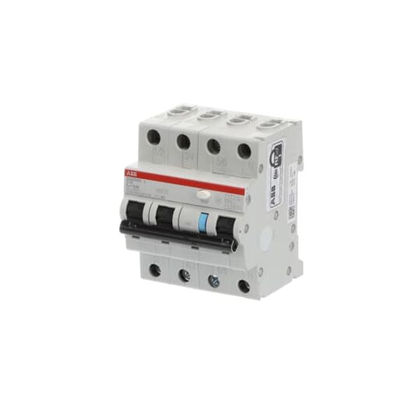 DS203NC L C13 AC300 Residual Current Circuit Breaker with Overcurrent Protection image 2