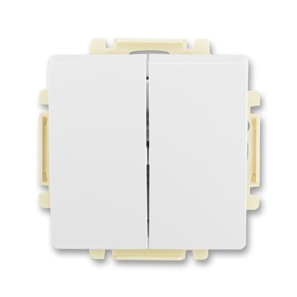 5592G-C02349 H1 Outlet with pin, overvoltage protection ; 5592G-C02349 H1 image 7