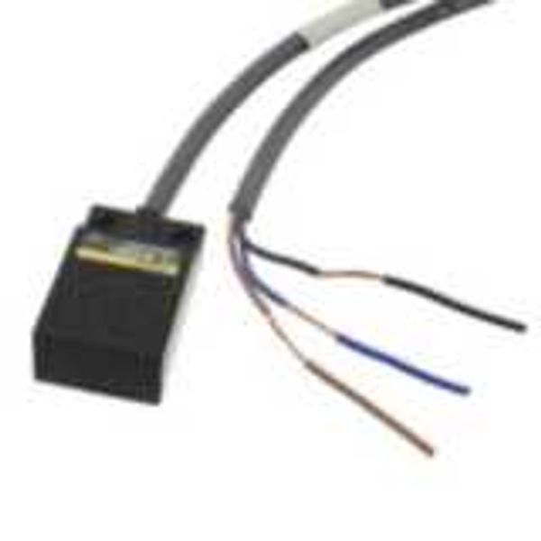 Proximity sensor, inductive, non-shielded, 5mm, DC, 2-wire DC, NC, 2 m image 2