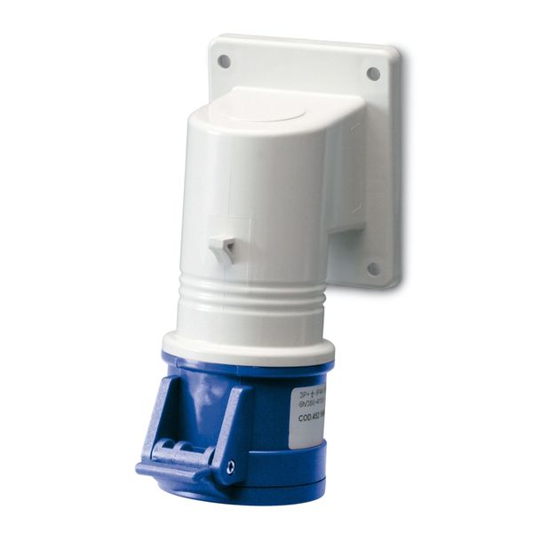 SOCKET OUTLET 2P+E IP44 16A 6h 200-250V image 3