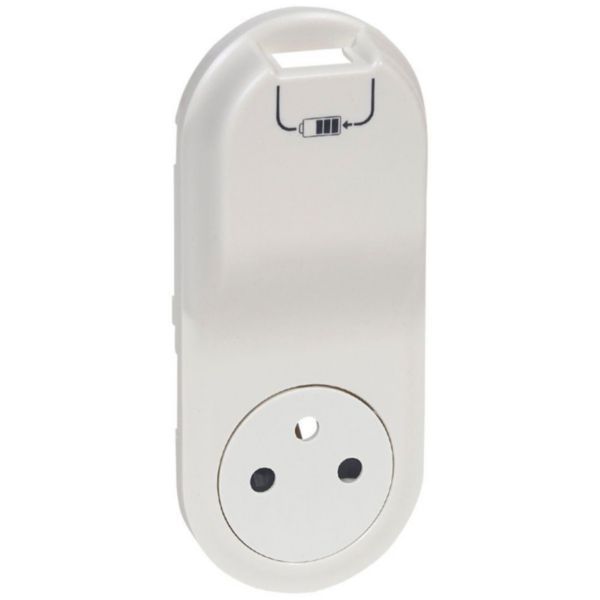 Céliane cover for 2P+E Surface socket and semi-recessed USB charger - White image 1