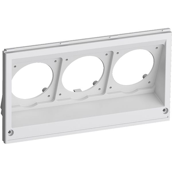 Front plate suitable for three 16-32 A outlets incl. screws. Suitable for RU and FMCE50 image 2