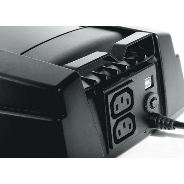 UPS GENIO iPlug 800VA 480W with Schuko and IEC sockets image 3