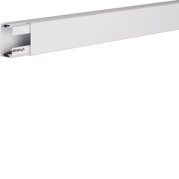 Trunking from PVC LF 30x45mm pure white image 1