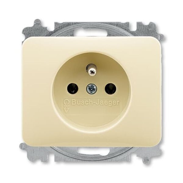 20 EUCKS-24 SCHUKO® socket outlet Safety+ alpha studio white matt image 1