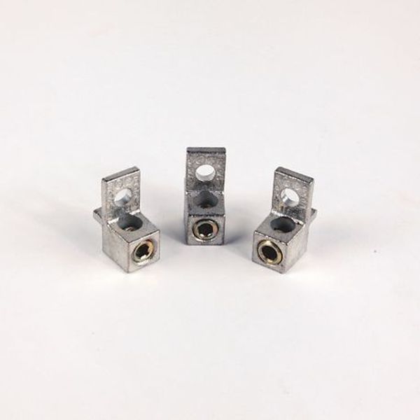 Allen-Bradley 199-LE1 Terminal Lugs, Dimension Reference D1, Used with 194R-NH100P3 image 1