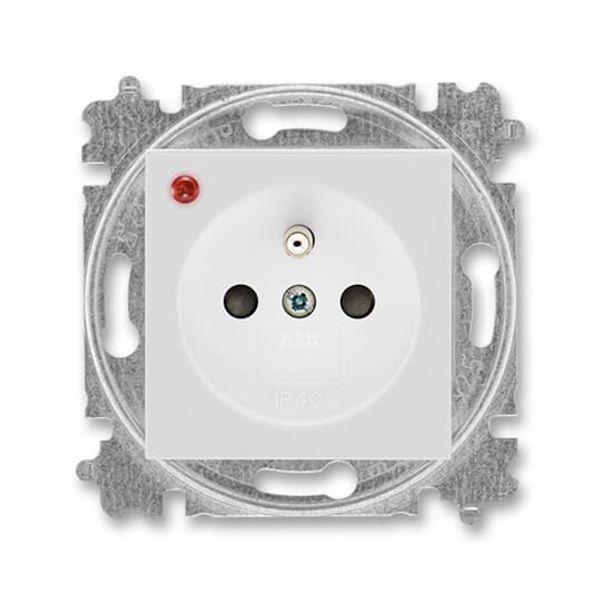 5599H-A02357 16 Socket outlet with earthing pin, shuttered, with surge protection image 1