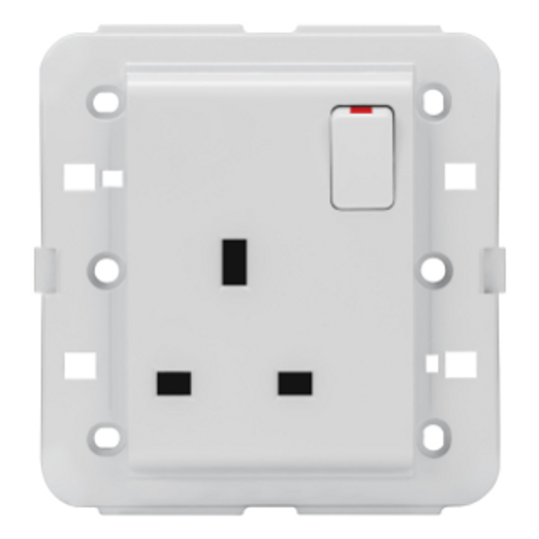 SWITCHED SOCKET-OUTLET - BRITISH STANDARD - 2P+E 13 A - WHITE - CHORUSMART image 1