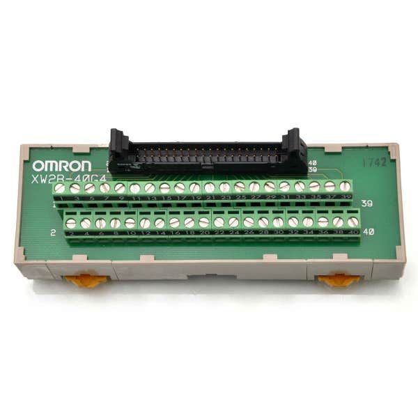 General-purpose I/O terminal block, MIL40 socket, screw clamp, 40 points XW2B0003A image 1