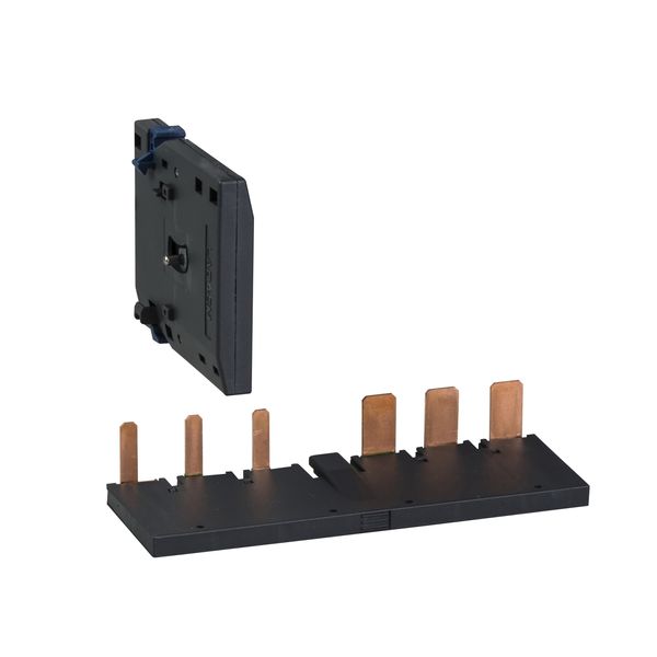Kit for assembling 3P changeover contactors, LC1D40A-D80A with screw clamp terminals, without electrical interlock image 3