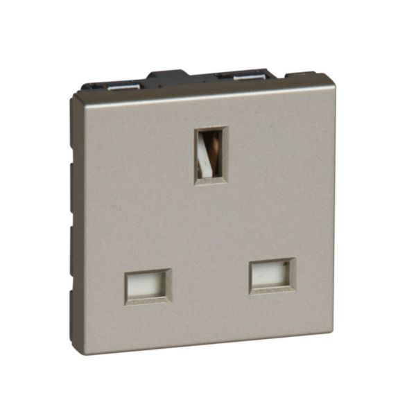 Arteor 2 Pole + Earth 13A British Standard Unswitched Socket Outlet 2 Module Champagne image 1