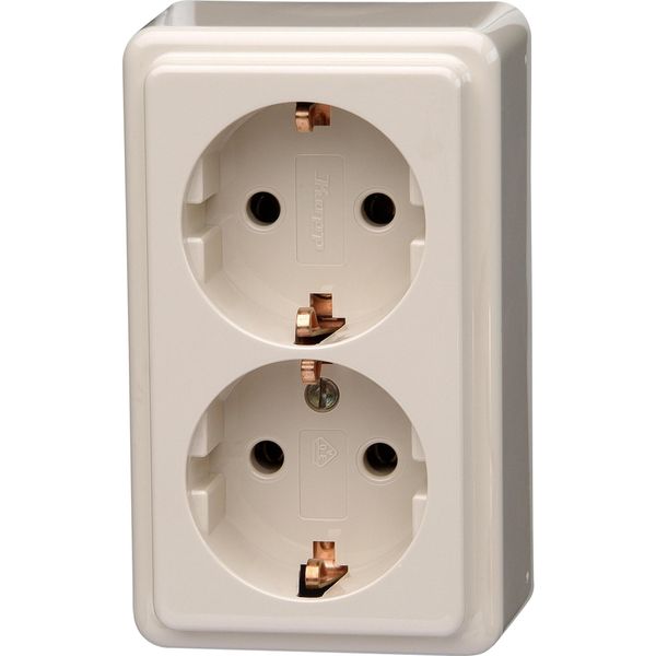 Double earthed socket outlet image 1