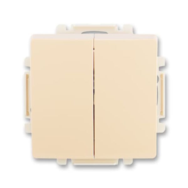 5592G-C02349 S1 Outlet with pin, overvoltage protection ; 5592G-C02349 S1 image 7