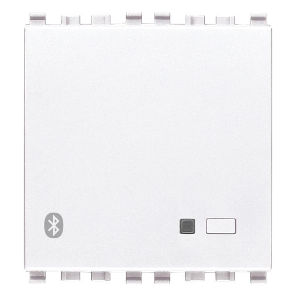 Amplifier 4+4W Bluetooth 2M white image 1