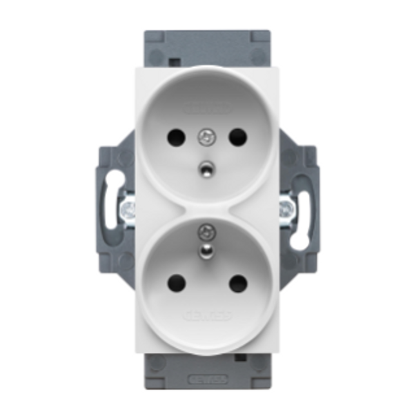 FRENCH STANDARD SOCKET-OUTLET 250V ac - SCREW TERMINALS - FRONT TIGHTENING TERMINALS - DOUBLE - 2P+E 16A - WHITE - DAHLIA image 1