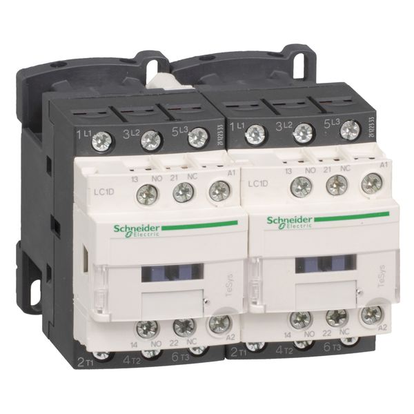 TeSys Deca reversing contactor - 3P(3 NO) - AC-3 - = 440 V 12 A - 24 V low consumption DC coil image 1