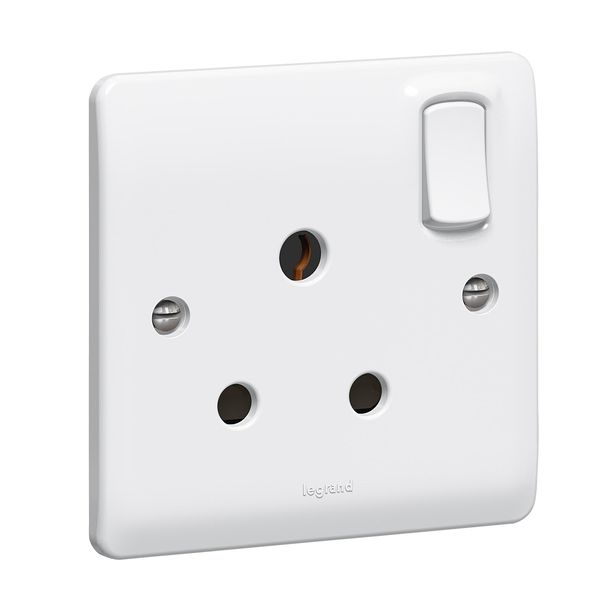 Synergy™ - Socket outlet - 1 gang switched - 15 A 250 V~ - White image 1