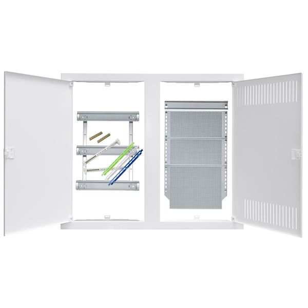 Media combi-enclosure frame and doors, horizontal 3-rows image 1