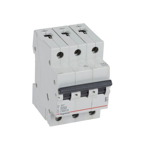 MCB RX³ 6000 - 3P - 400V~ - 50 A - B curve - prong/fork type supply busbars image 1