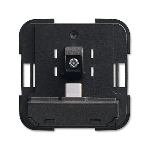 6473/11-500 Flush Mounted Inserts USB black image 4