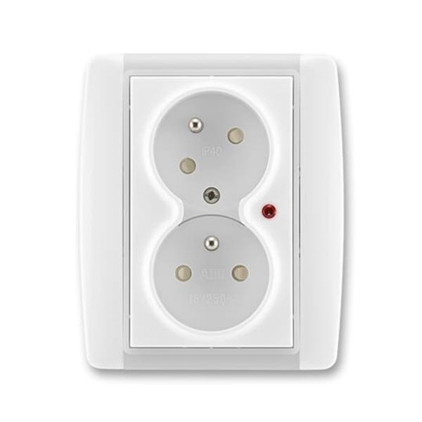 5593E-C02357 01 Double socket outlet with earthing pins, shuttered, with turned upper cavity, with surge protection image 16